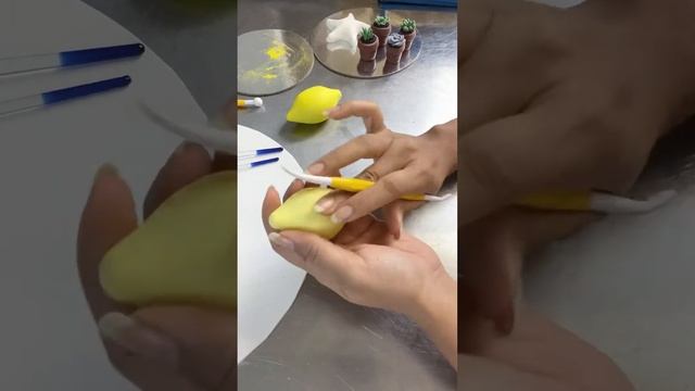 How to make fondant lemon tutorial🍋