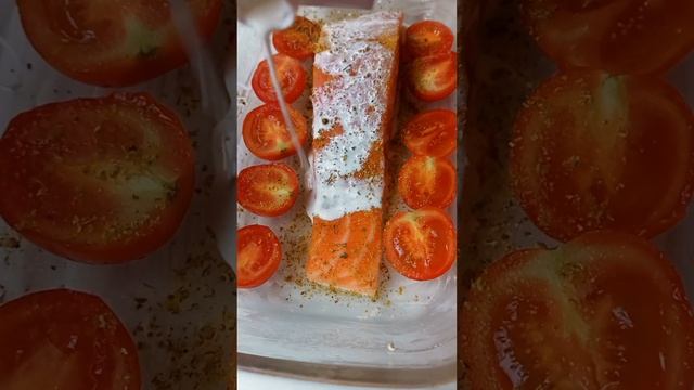 Риба у соусі! Запечена риба! Лосось , приготування! Смачна риба! Риба у духовці!
