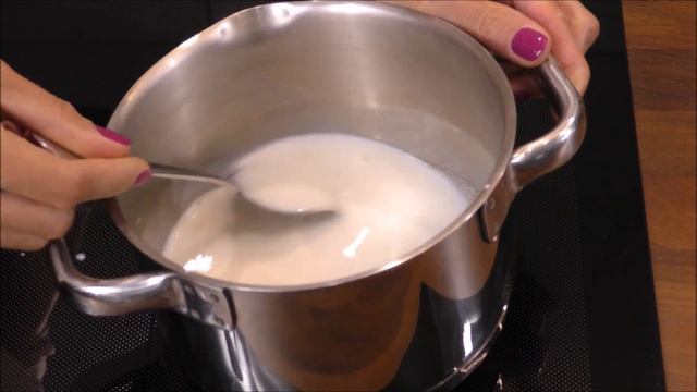 PANNA COTTA. Przepis jak zrobić ten niezwykle smaczny, szybki i łatwy włoski deser. MENU Dorotki.