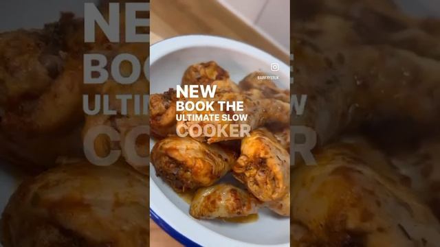 Slow Cooker Chicken Drumsticks recipe by Clare Andrews #slowcookermeals #chickenrecipes