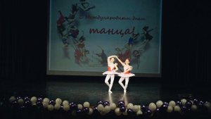 студия эстрадного танца Домино "Вишенки"