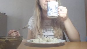 АСМР ПЕЛЬМЕНИ/ASMR EATING/ FOOD/EATING SOUNDS