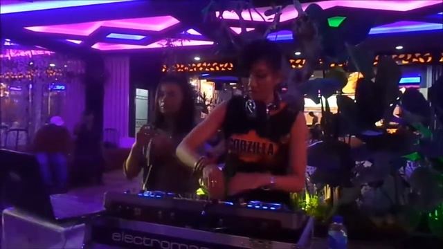 Godzilla Express Cafe & Resto Malang EMX DJ Interview