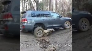 Crawl Control на Land Cruiser 200 в действии