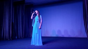 "Журавли" к 100-летию Расула Гамзатова. Исполняет солистка ДК Александра Трошина