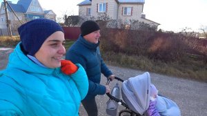 Прогулка с семьей, сходили в баню