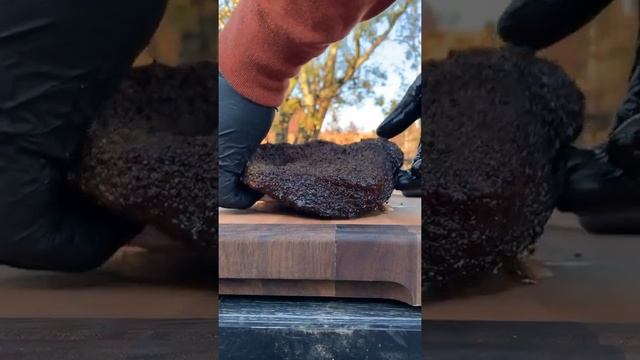 Juicy Wagyu beef 🥩 Brisket смотреть онлайн