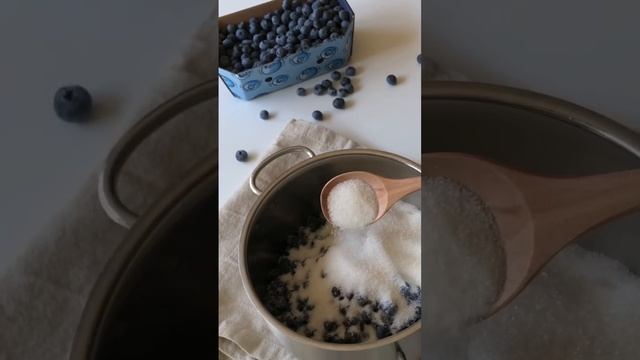 Быстрое варенье из голубики с лимонными дольками 🫐#рецепты # варенье #relaxing #food #джем #shorts