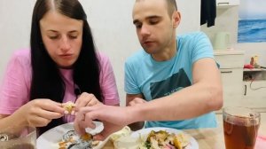 МУКБАНГ С МАРКОМ МИДИИ В СЛИВОЧНОМ СОУСЕ/КУРИНЫЙ ШАШЛЫК #asmr #breakfast #mukbang #eating