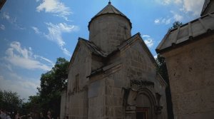 Монастырь Агарцин, озеро Парз, Армения