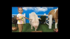 Мисс Кети фото Miss Katy фотографии из влогов и видео с канала маленькой Кати