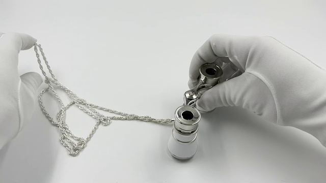 Театральный бинокль 3х25 металлический с цепочкой белый