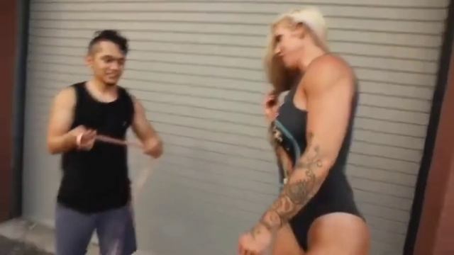 Meet the Amazons - 9 (Amazon Sensation) | tall woman short man | tall amazon woman смотреть онлайн