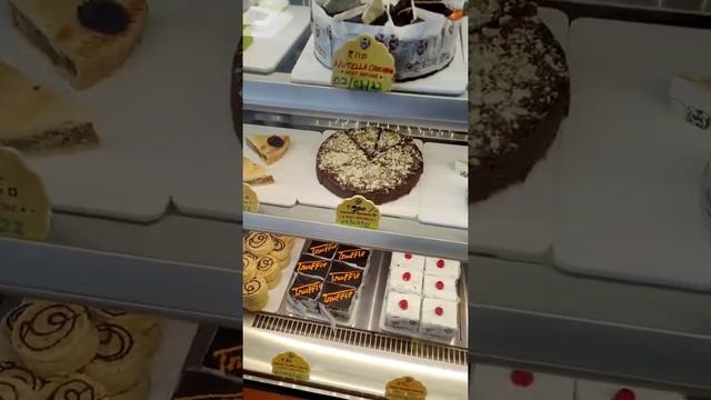 | Cake Bee | Bakery | Birthday Cakes | Sandwiches | Best cafe | Mrs.Gk's Kitchen | puffs | Baking |