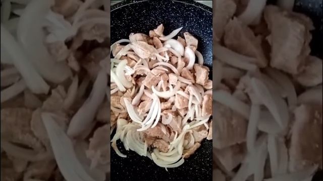 СПАГЕТТИ С МЯСОМ | ПРОСТОЙ РЕЦЕПТ МЯСНОЙ ПОДЛИВКИ В ОПИСАНИИ #спагетти#shorts смотреть онлайн