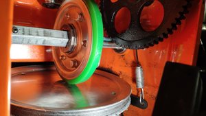 Замена кольца фрикциона  Husqvarna ST 124.