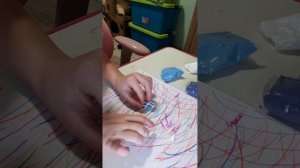 лепим снежинку