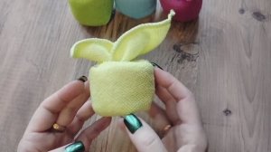 Красиво сворачиваем полотенце в форме яблока