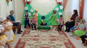 "Кафе "Улыбка" утренник 8 марта