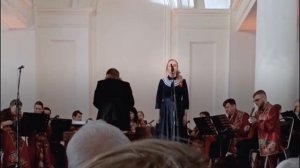 РАСТЁТ В ВОЛГОГРАДЕ БЕРЁЗКА поёт Валентина Моисеева
