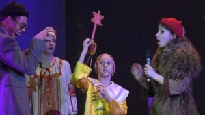 Юным волгоградцам раскрыли «Рождественскую тайну золотого ключика»