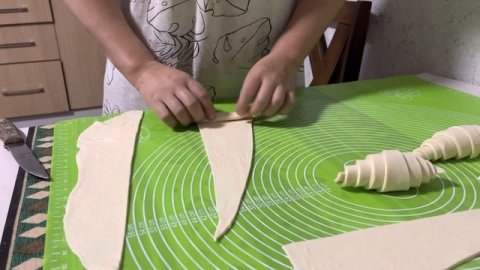 Круассаны #круассаны #готовимдома #рецепты