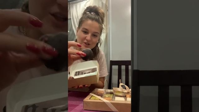 МУКБАНГ ПТИЧЬЕ МОЛОКО смотреть онлайн