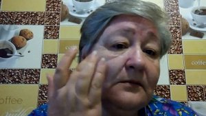 Как убрать морщины вокруг глаз?