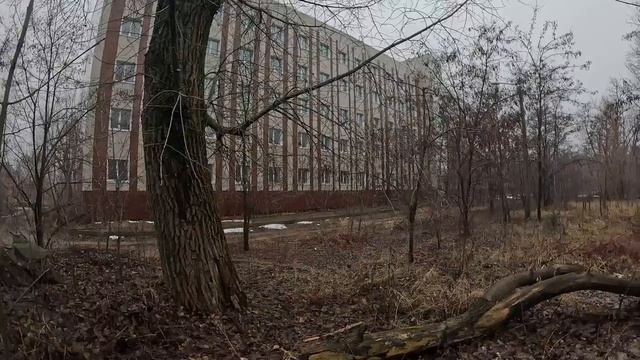 Angree Girl и заброшенная военная часть №2 смотреть онлайн