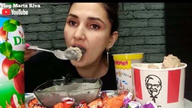 cr: Vlog Marta Rivamukbang martariva глина мел