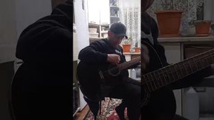 Дождь падают капли