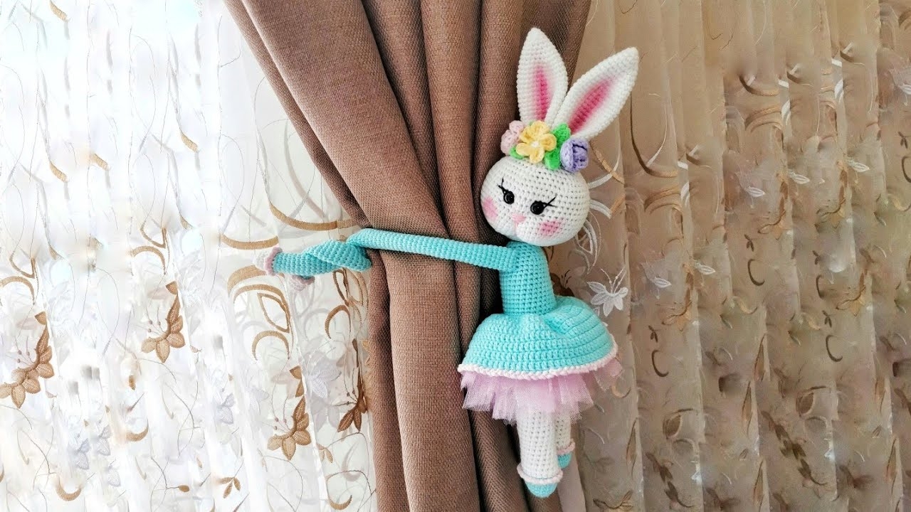 Зайка крючком. Подхваты для штор крючком. Часть 2/3 смотреть онлайн