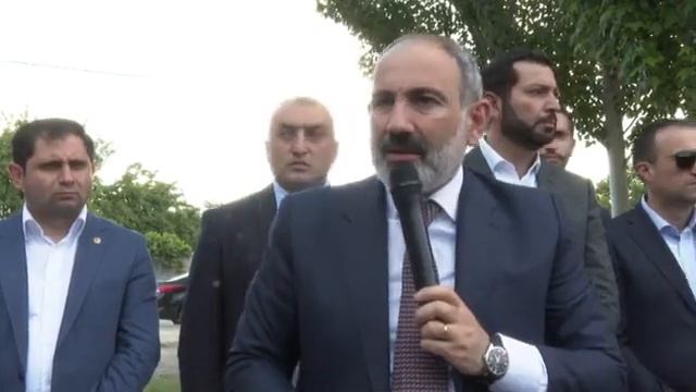 Կեցցես Նիկոլը Հենց Նոր Պայթեցրեց Մամուլը Շտապ смотреть онлайн