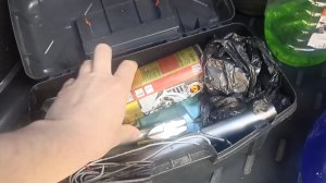 Непременно сделай так, чтобы в машине не было лужи..