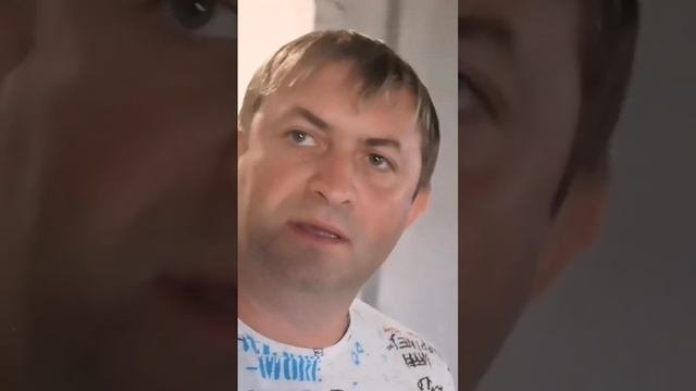 Добавляем розетки, выключатели в новостройке.