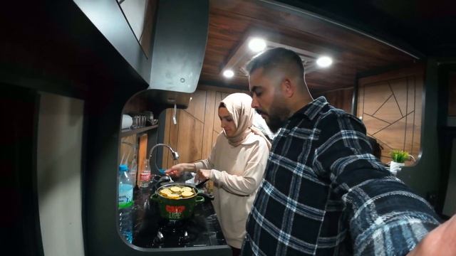 Aile ile Karavan da Kamp ( YAPRAK SARMA ) Yaptık