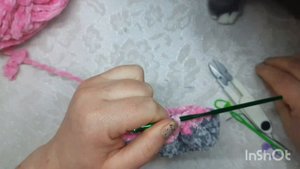 Вяжем плюшевые пинетки ботиночки крючком