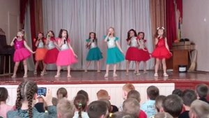 "Друзья" с песней "Розовый компот"