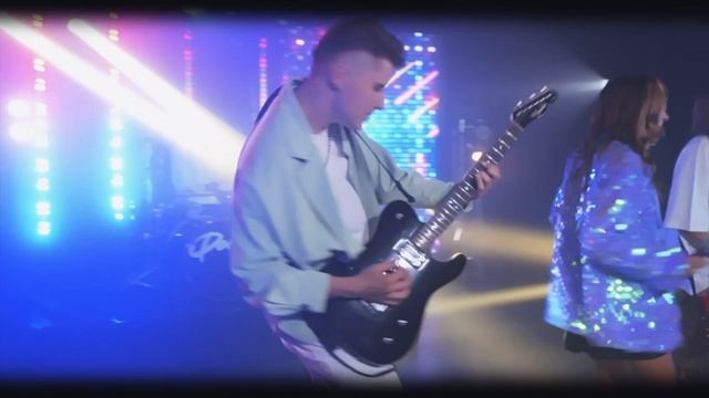 background promo смотреть онлайн