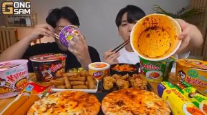 ASMR MUKBANG острый рамэн и хот-доги с сыром,пицца и ттеокбокки !! Корейский магазин