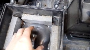 Объясняю, для чего нужна улитка в воздушном фильтре Нивы Тревел