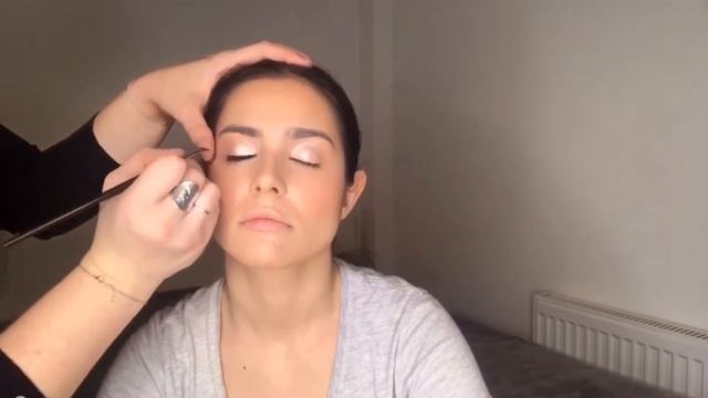 EASY PARTY MAKEUP (Mamakeupartist)