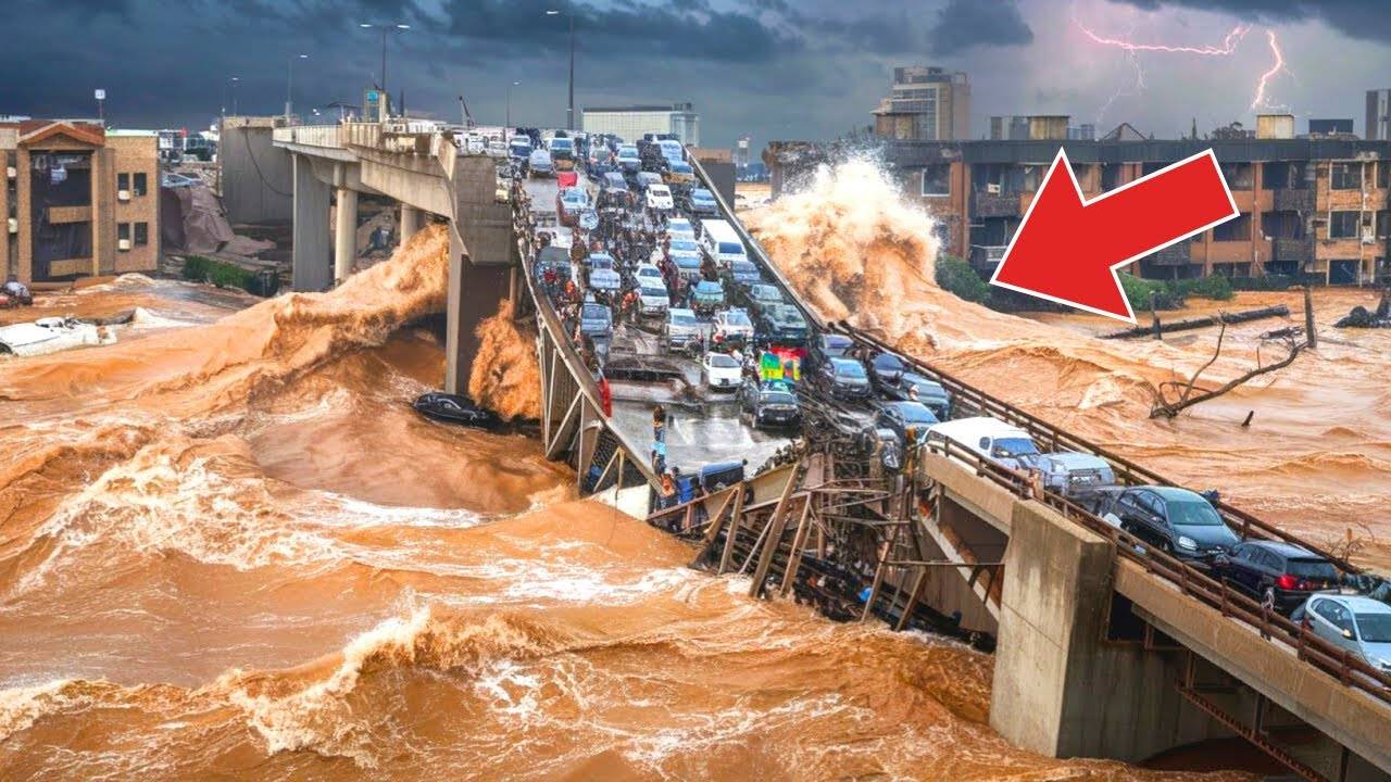 Подборка природных катастроф! Потопы, оползни и камнепады! 2025