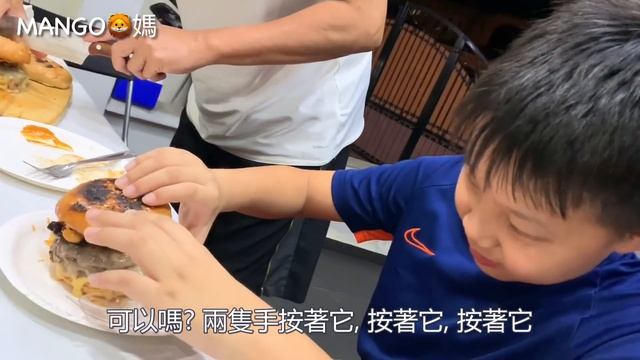 #Mangohk Malaysia God of Cookery | Malaysia Vlog | mm2h 👩🍳排屋隱世食神🐱熱情新朋友 {中英字幕} Subtitled