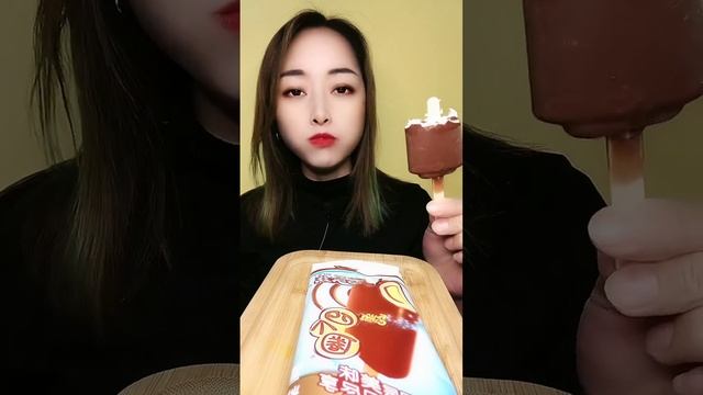 ASMR KLONDIKE BAR, CHOCOLATE ICE CREAM SANDWICHES, MINI MAGNUM ICE CREAM BARS, and FUDGE BROWNIES смотреть онлайн