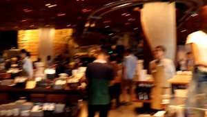 Самый большой Старбакс в мире. Раскошелились на "уникальный" кофе