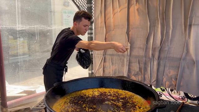 POPULAR STREET FOOD IN UZBEKISTAN | BIG WEDDING PILAF | Sagban Food смотреть онлайн