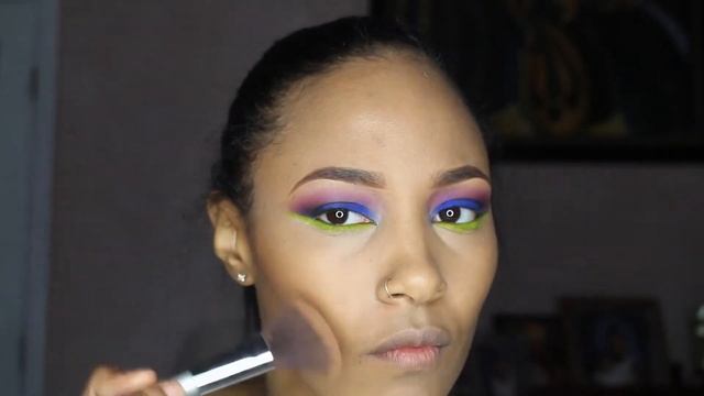 Electric Palette Tutorial | Lipstick Bandits смотреть онлайн