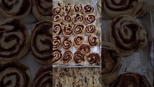 Cinnamon buns смотреть онлайн