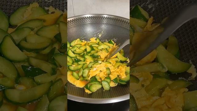 Stir Fry Egg With Cucumber#satisfying#food#shorts@BinaNelsJourney смотреть онлайн